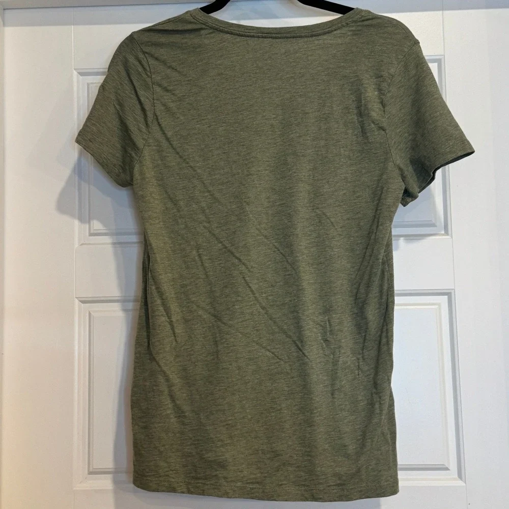 Eddie Bauer V-Neck Tee Women M Olive Green Heather Cotton Modal Short Sleeve